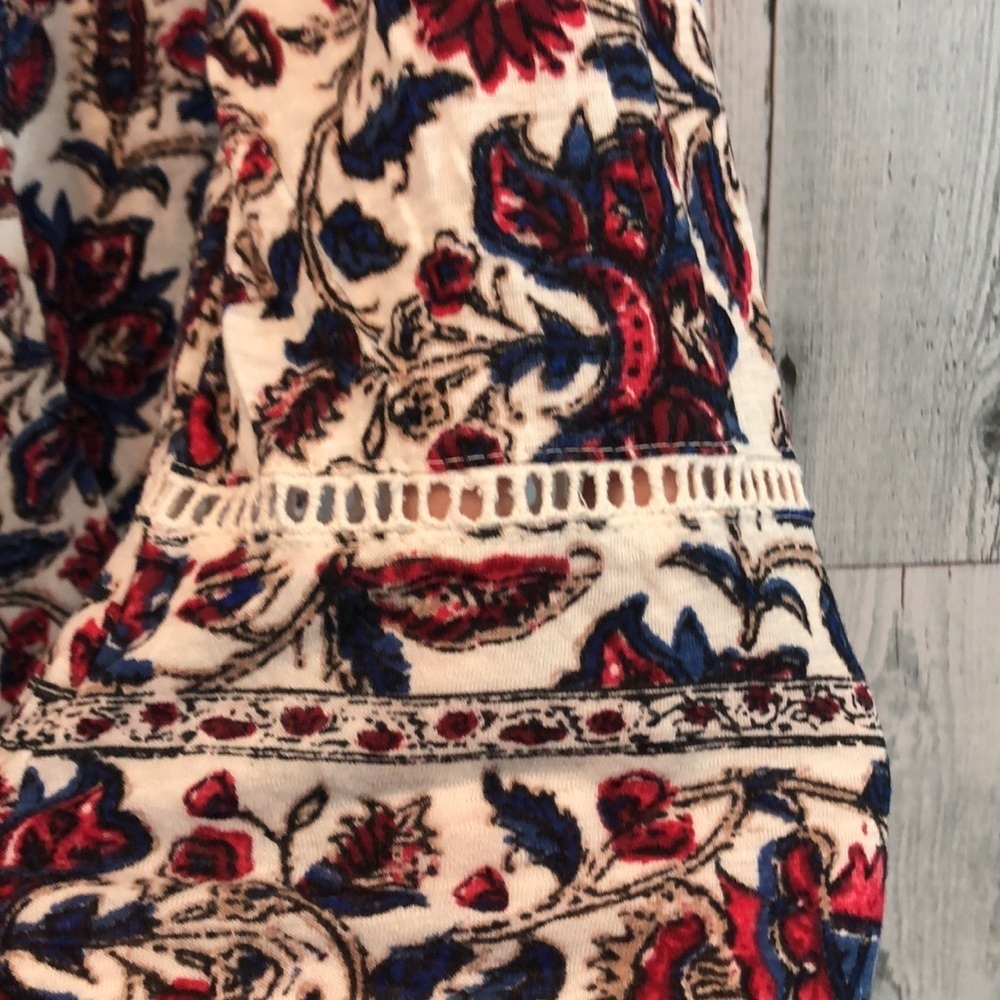 Lucky Brand V-Neck Blouse Small - Picture 3 of 11